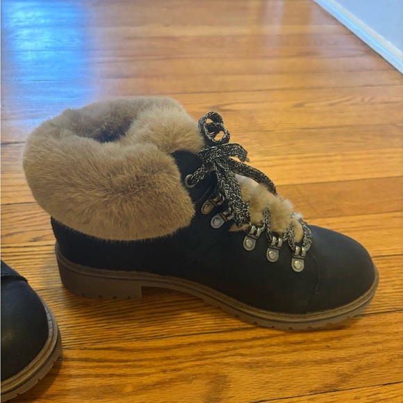 Fur Booties - Picture 4 of 4